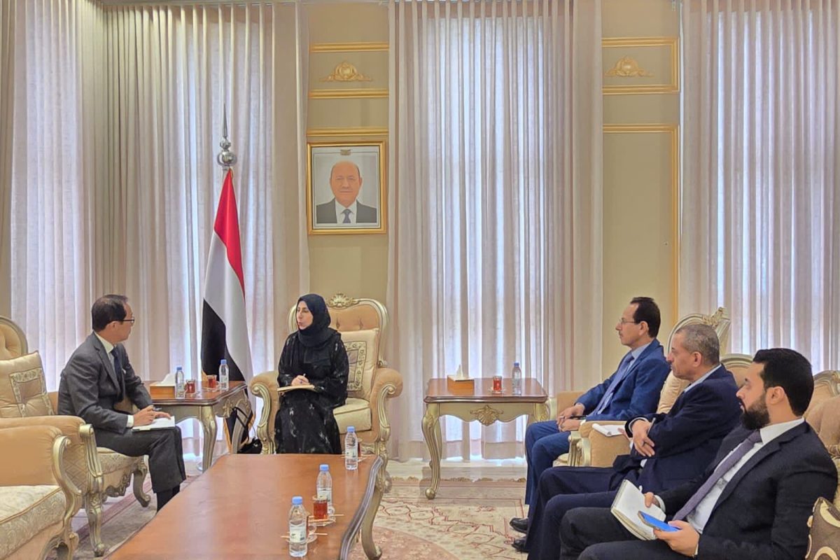 وزيرة التخطيط تبحث مع السفير الياباني تعزيز التعاون التنموي